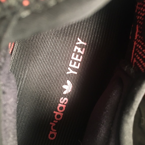 Yeezy 350 core black red size 10 authentic - Picture 5 of 8